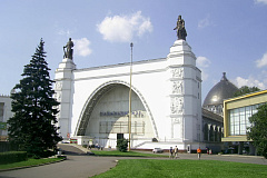 Москвичей интересуют современные достижения космонавтики